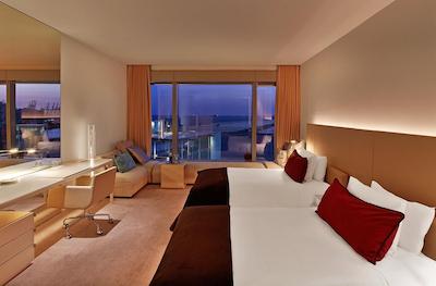 دبلیو بارسلونا