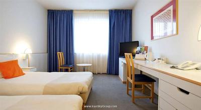 نووتل فیرنزنورد آئروپورتو