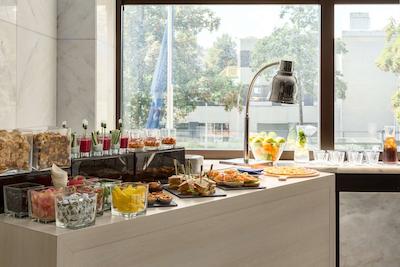 هتل ان‌ اچ امستردام زوید