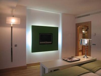 هتل ان‌ اچ امستردام زوید