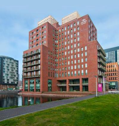 کراون پلازا امستردام سوت