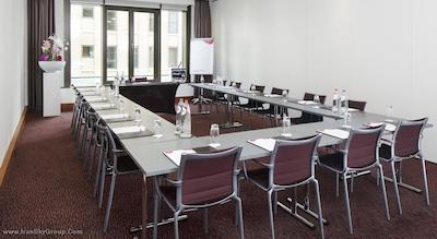 کراون پلازا امستردام سوت