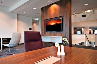 کراون پلازا امستردام سوت