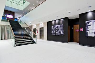 کراون پلازا امستردام سوت