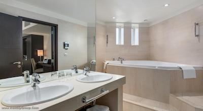 ان ‌اچ آمستردام سنتر