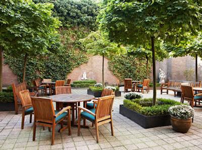 ان ‌اچ آمستردام سنتر