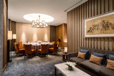 ادسا شانگری-لا مانیلا