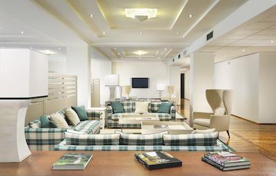 دمیدف کانتری ریزورت