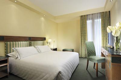 دمیدف کانتری ریزورت