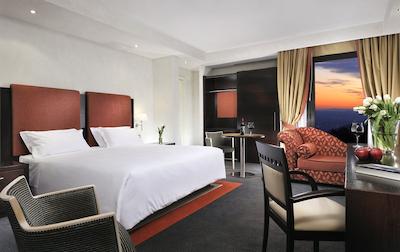 دمیدف کانتری ریزورت