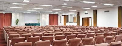 دمیدف کانتری ریزورت