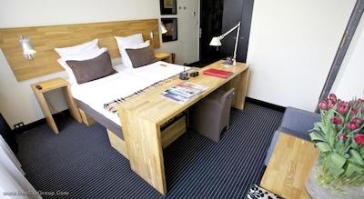 کاتالونيا وندل آمستردام