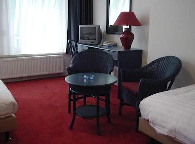 هتل اروپا 92