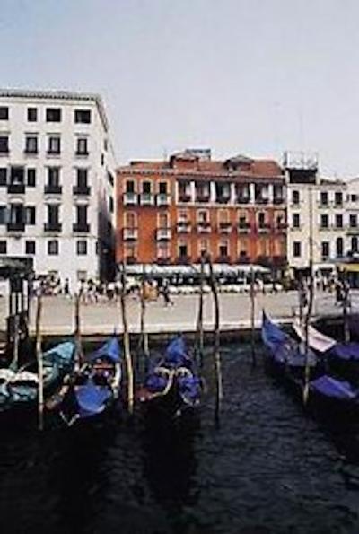 سویا اند جلندا