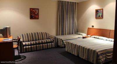 هتل رامبلاس بارسلونا