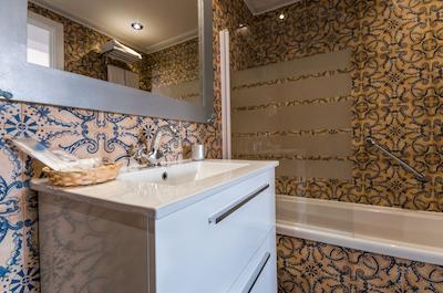 هتل رامبلاس بارسلونا