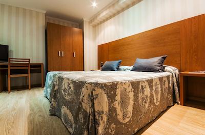 هتل رامبلاس بارسلونا