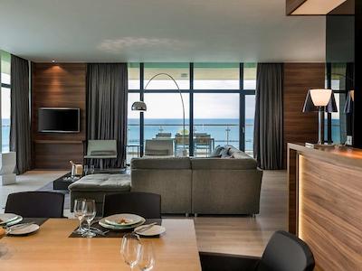 پولمن سوچی سنتر