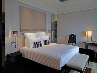 پولمن پوتراجایا لیک ساید