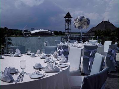 پولمن پوتراجایا لیک ساید