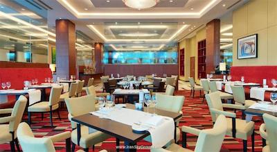 هیلتون ورشو هتل