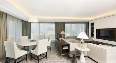 هیلتون ورشو هتل