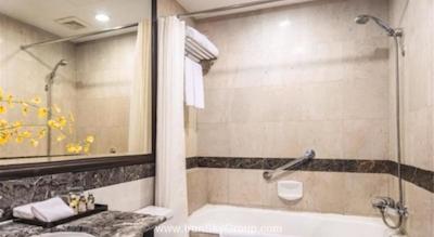 سامرست زیو هوی