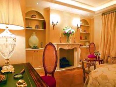 کینگ جورج، ای لاکچری کالکشن هتل