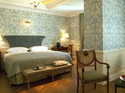 کینگ جورج، ای لاکچری کالکشن هتل