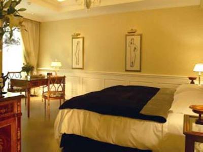 کینگ جورج، ای لاکچری کالکشن هتل