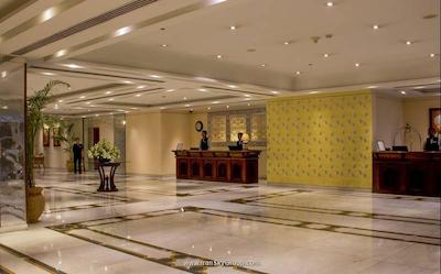 د گتوی فاتح آباد رود آگرا