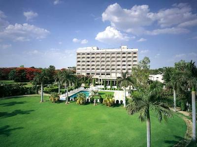 د گتوی فاتح آباد رود آگرا