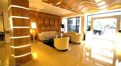 دبیلو اچ هتل