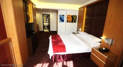 دبیلو اچ هتل