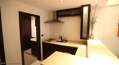 دبیلو اچ هتل