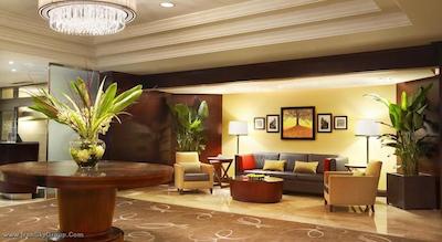 له سنتر شرایتون