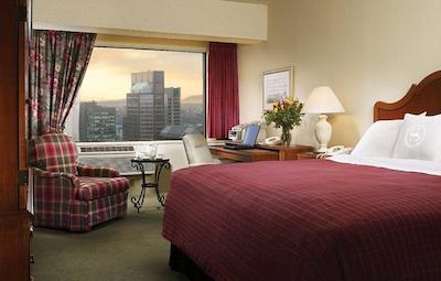 له سنتر شرایتون