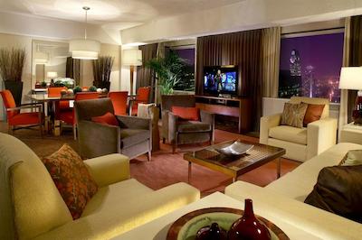 له سنتر شرایتون