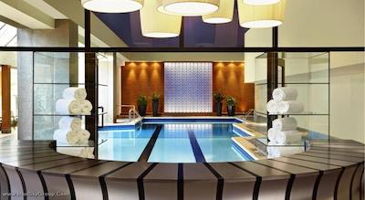 له سنتر شرایتون