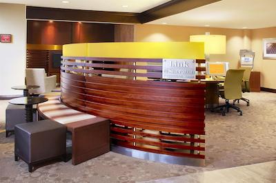 له سنتر شرایتون