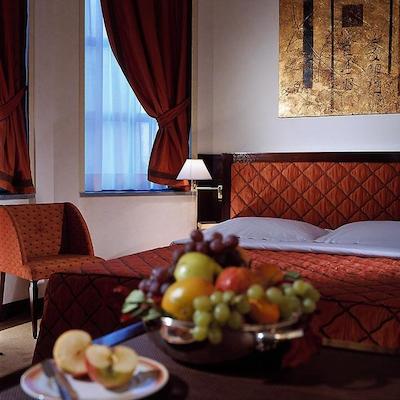 سن گلو پالاس