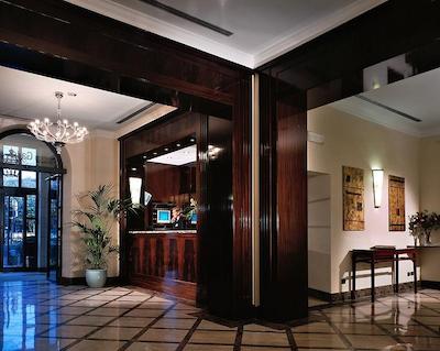 سن گلو پالاس