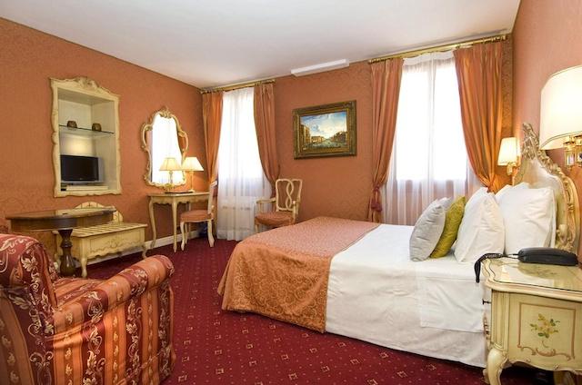 سانتا مارینا هتل