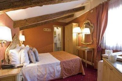 سانتا مارینا هتل