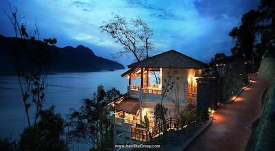 د اندامن، ای لاکچری کالکشن ریزورت، لنکاوی