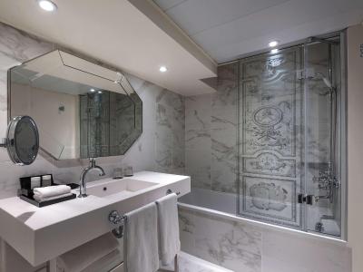 پولمن ورسای چتیو