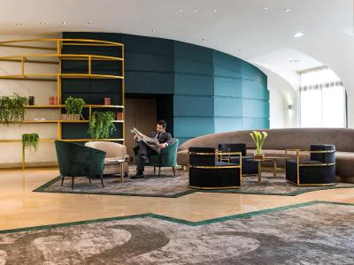 پولمن ورسای چتیو