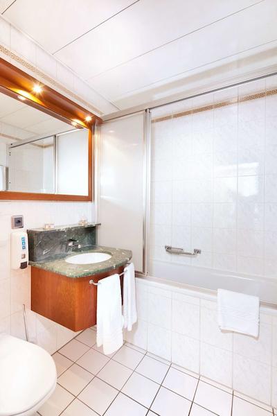 بست وسترن استراسبورگ