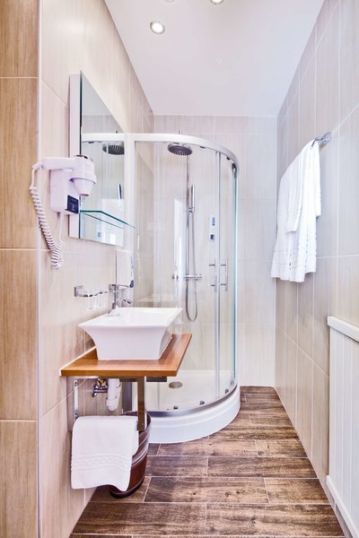 بست وسترن استراسبورگ