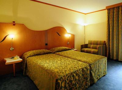 بست وسترن استراسبورگ